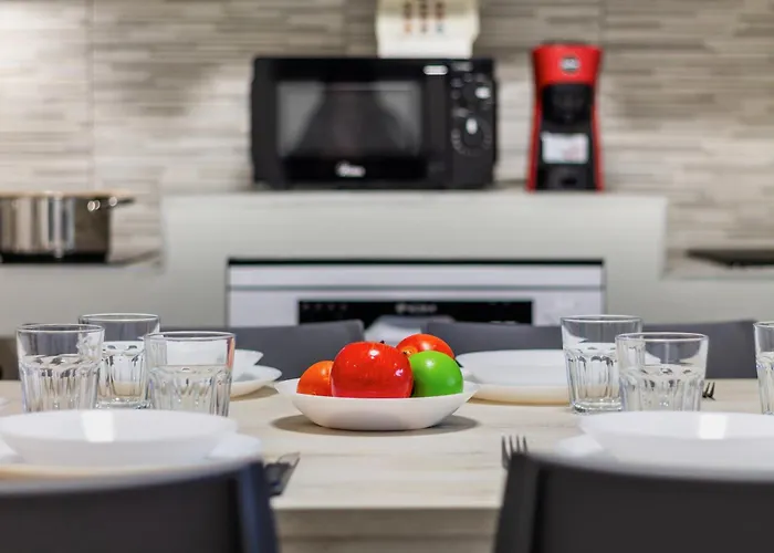 Family House Con Doppio Parcheggio Incluso Appartamento